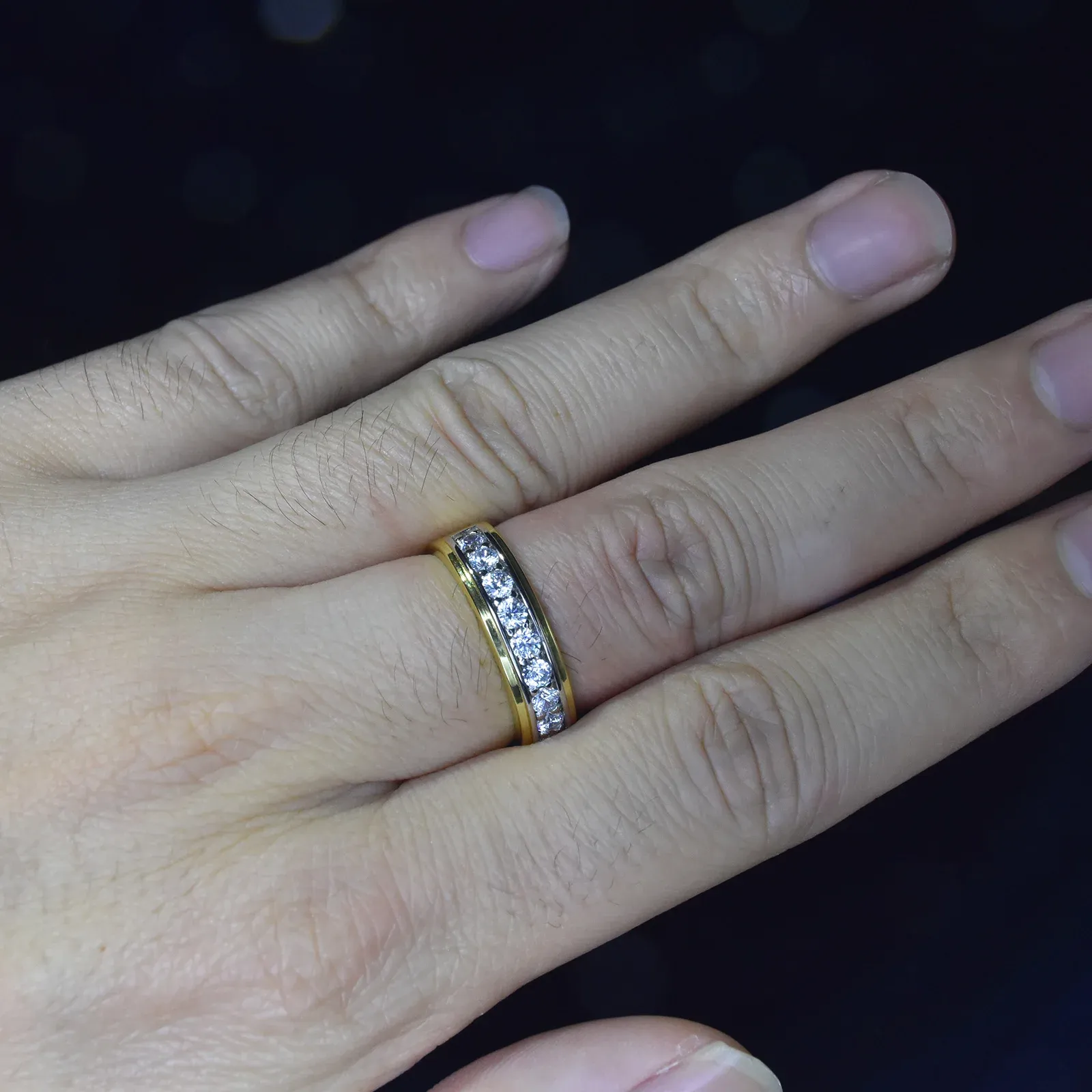 Gelbgoldener Herren-Ehering aus 925er Silber mit Rundzirkonia