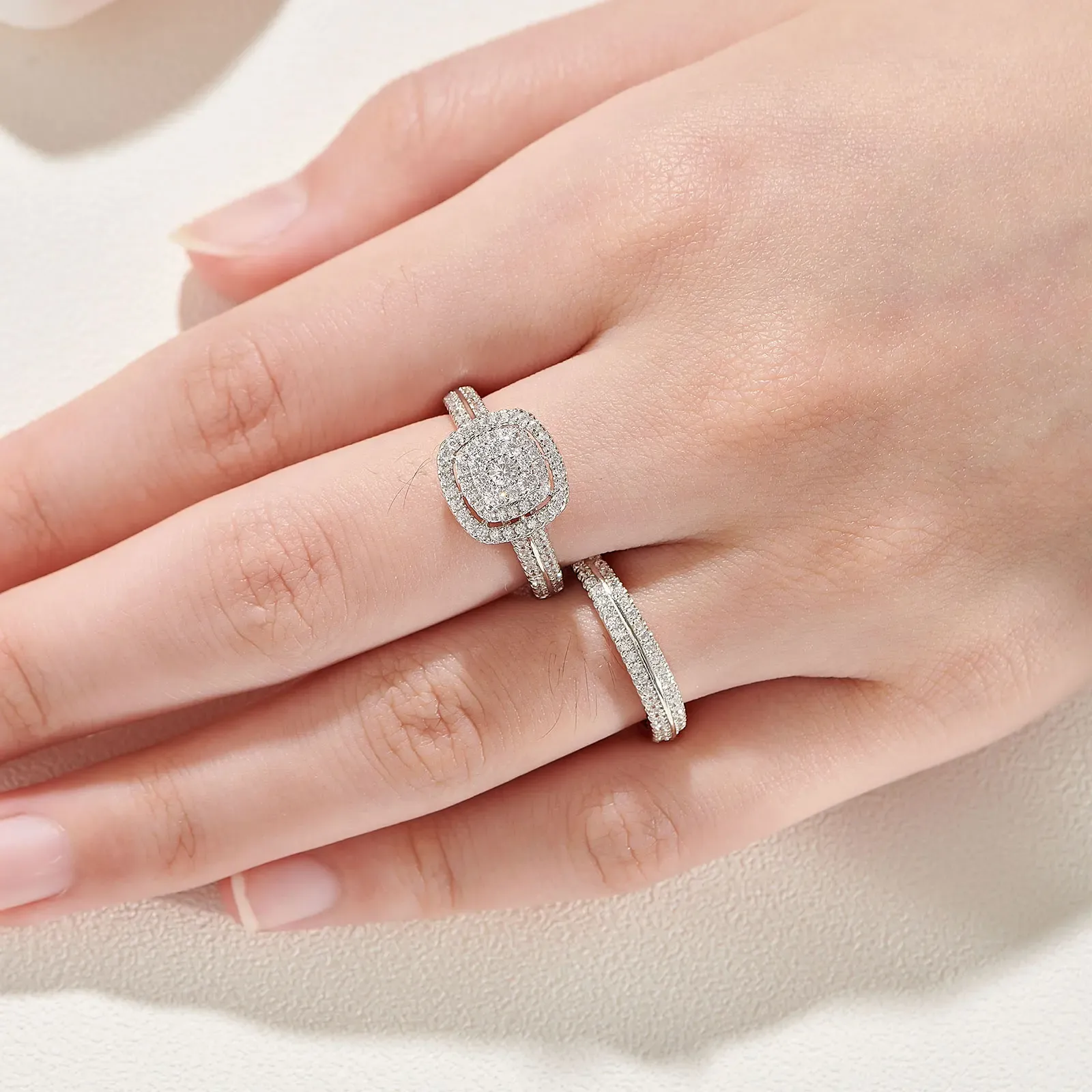 Newshe Moissanit-Brautset aus 925er Silber mit Rundschliff