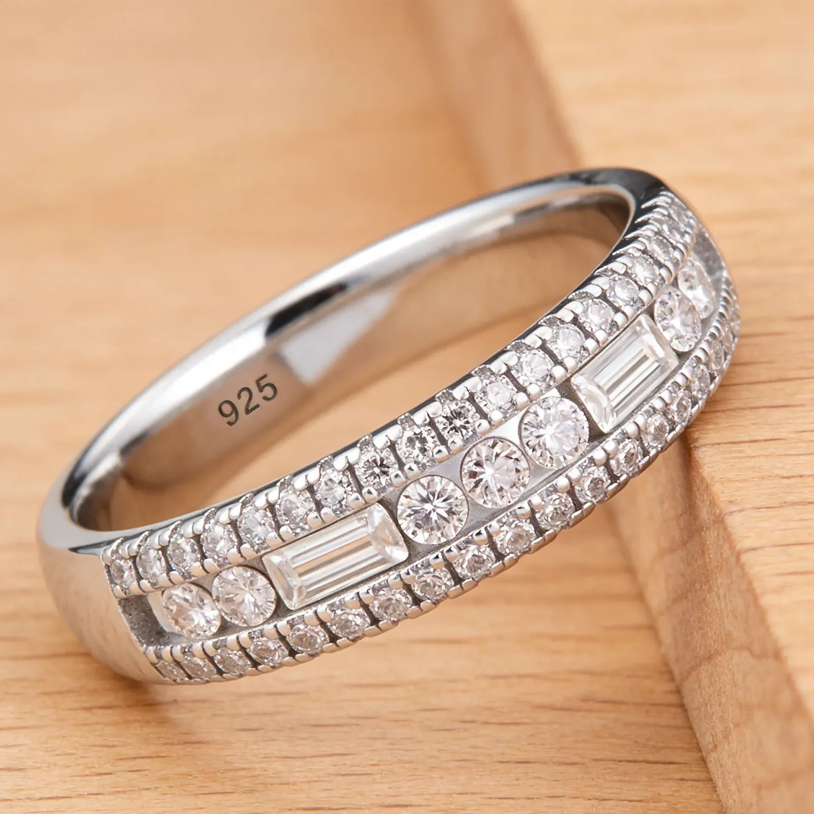 Moissanit-Ehering aus 925er Silber mit GRA-Zertifikat