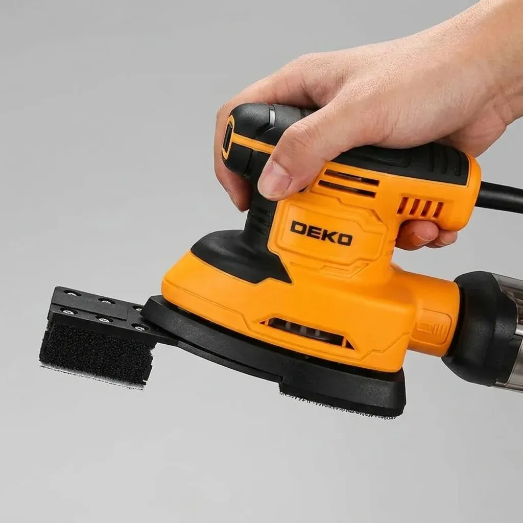 DEKO Elektro-Detailschleifer auf weißem Hintergrund