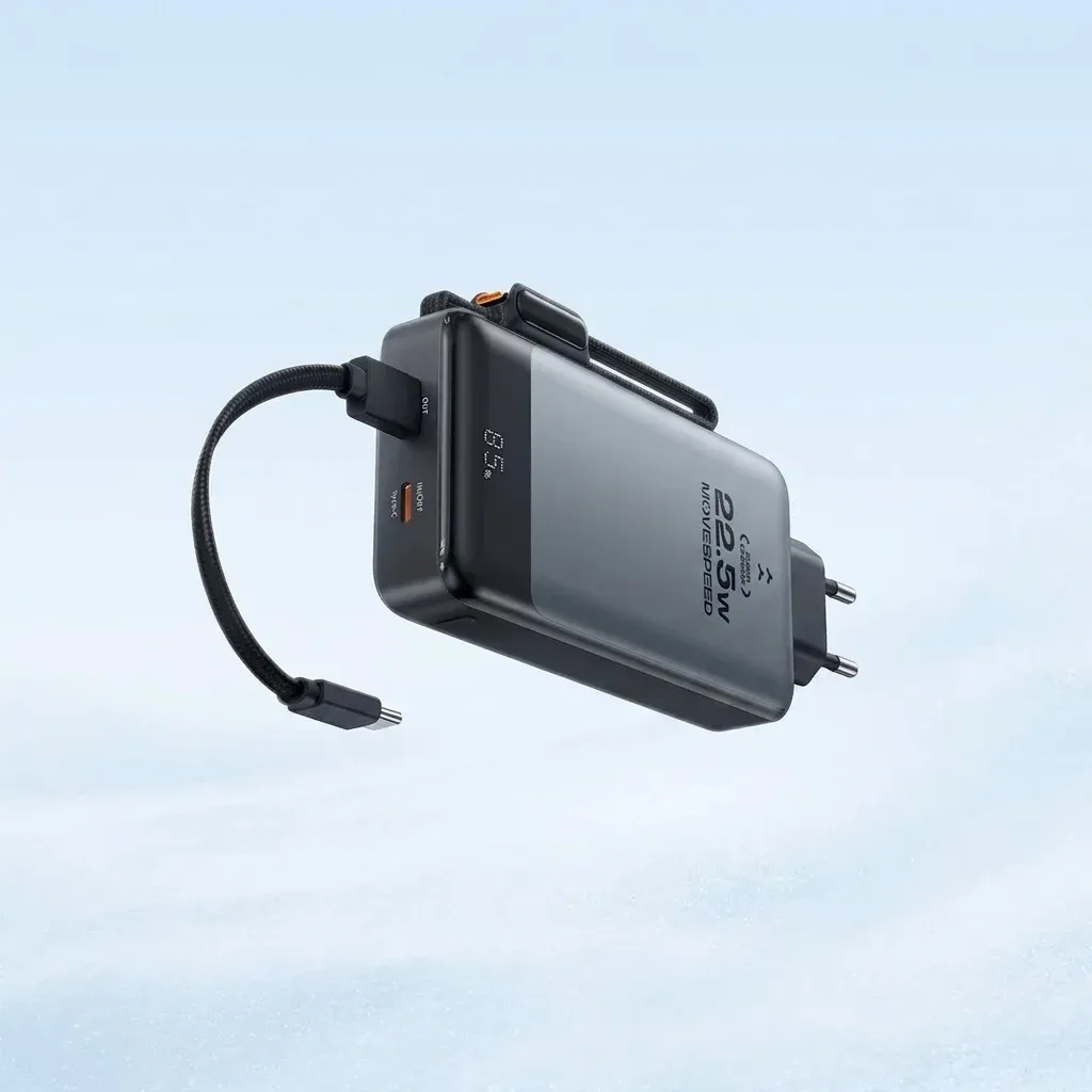 MOVESPEED Powerbank mit EU-Stecker frontal