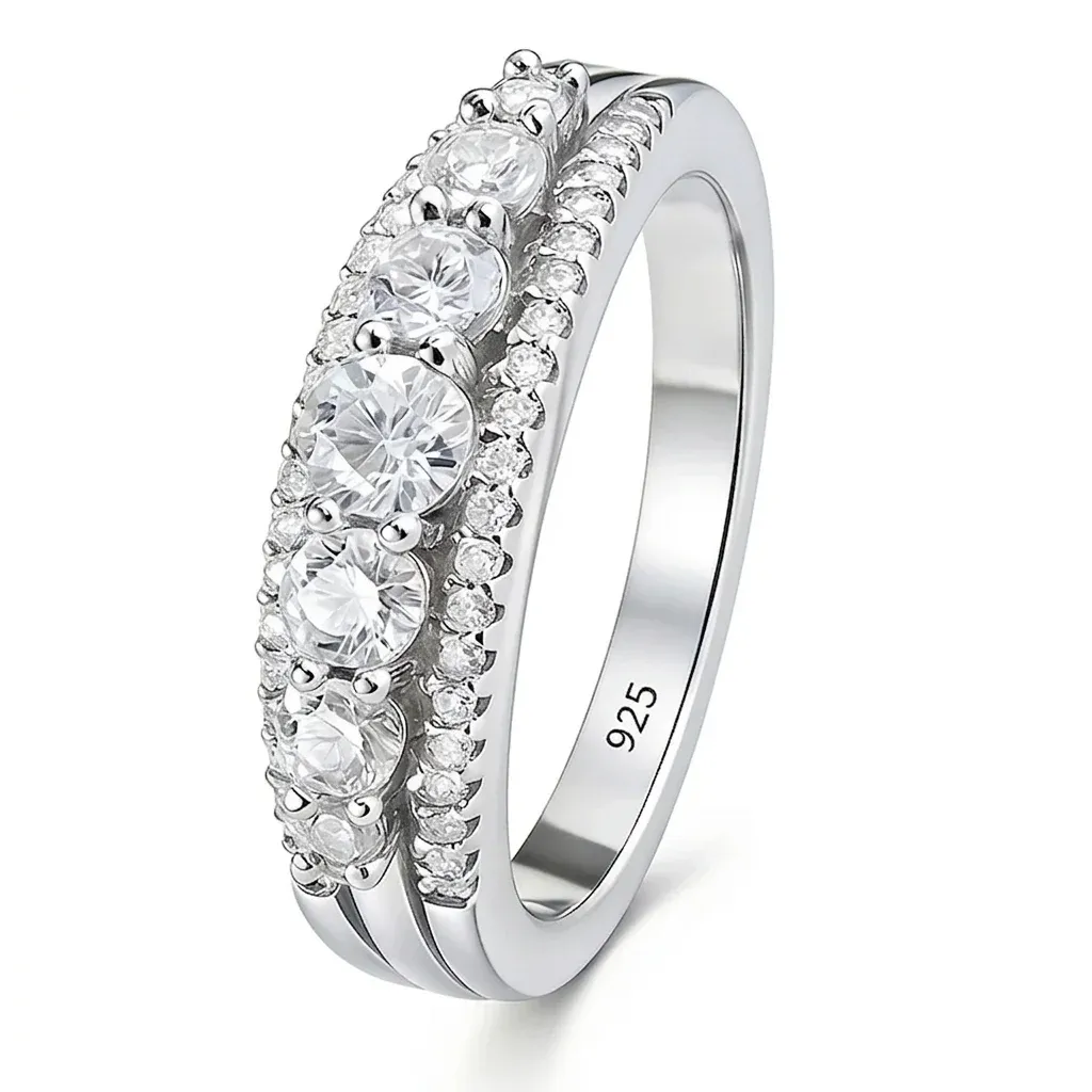 טבעת מויסנייט כסף 925 עם אבנים