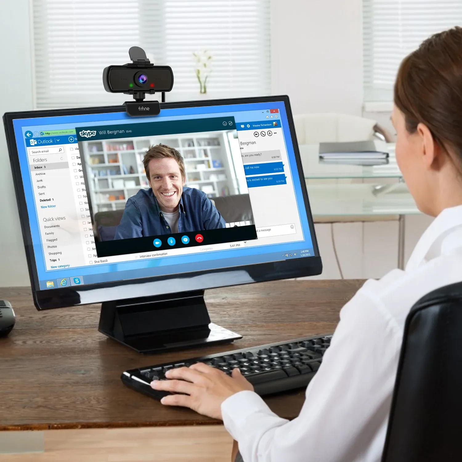 FIFINE K420 1440p USB-Webcam mit Mikrofon und Stativ