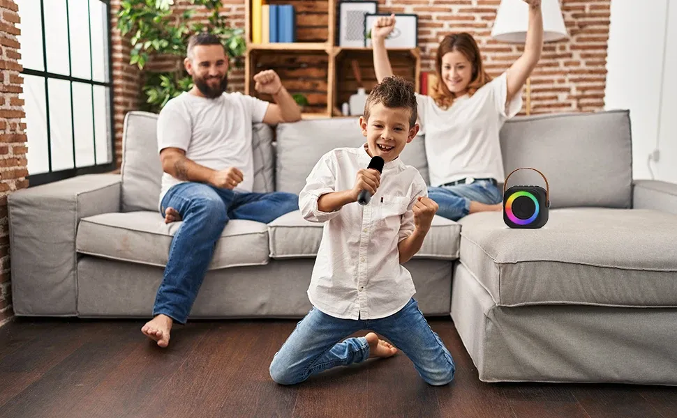 Haomuren Mini-Karaoke-Set mit 2 Funkmikrofonen für Kinder