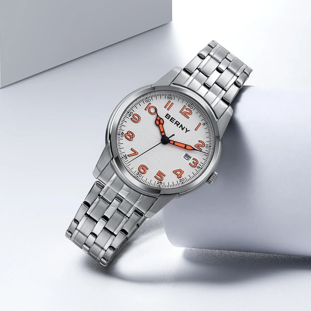 BERNY Herren-Quarzuhr mit Kalender, Leuchtzeigern und Edelstahlband