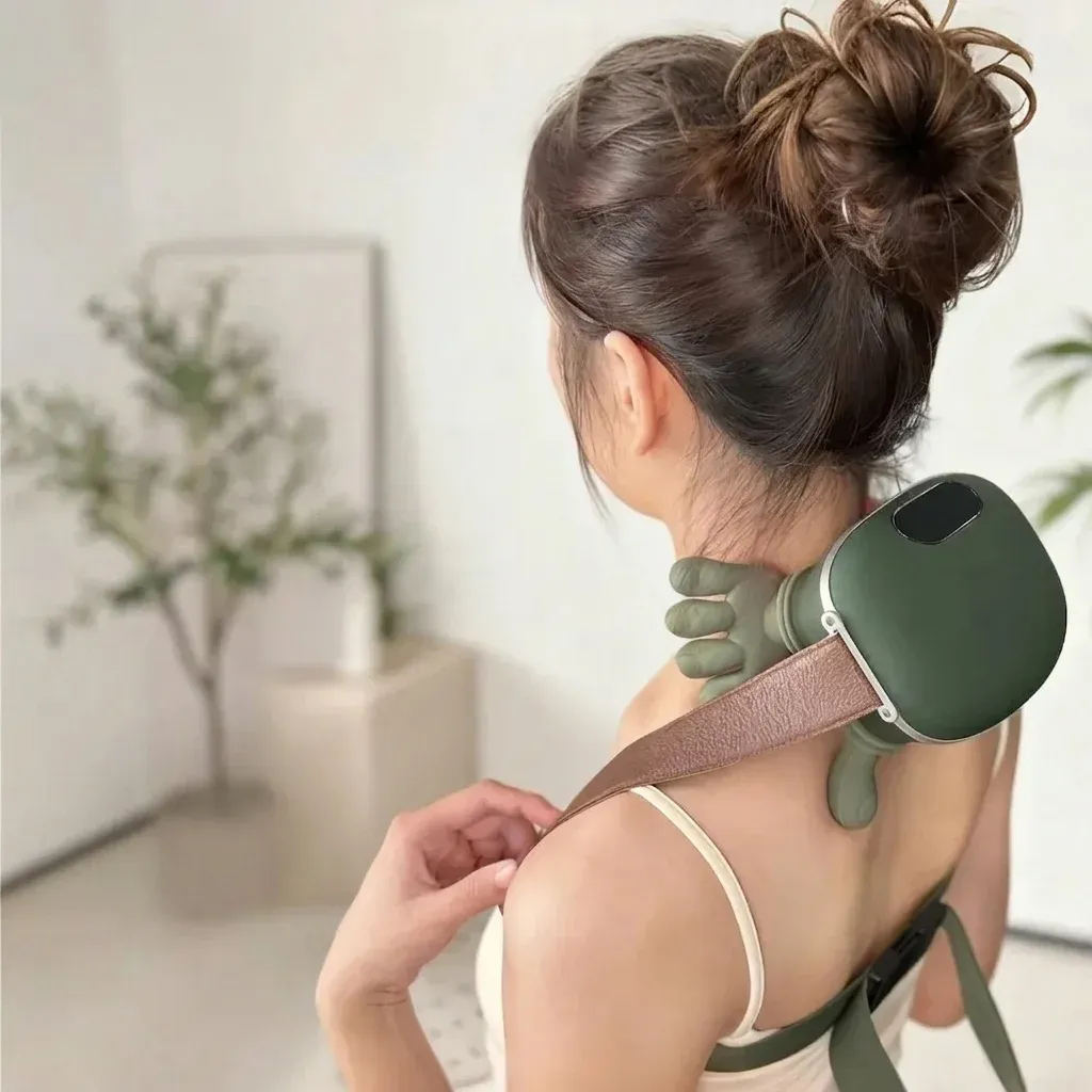 Kabelloser Nacken Schulter Massagekragen in Grün