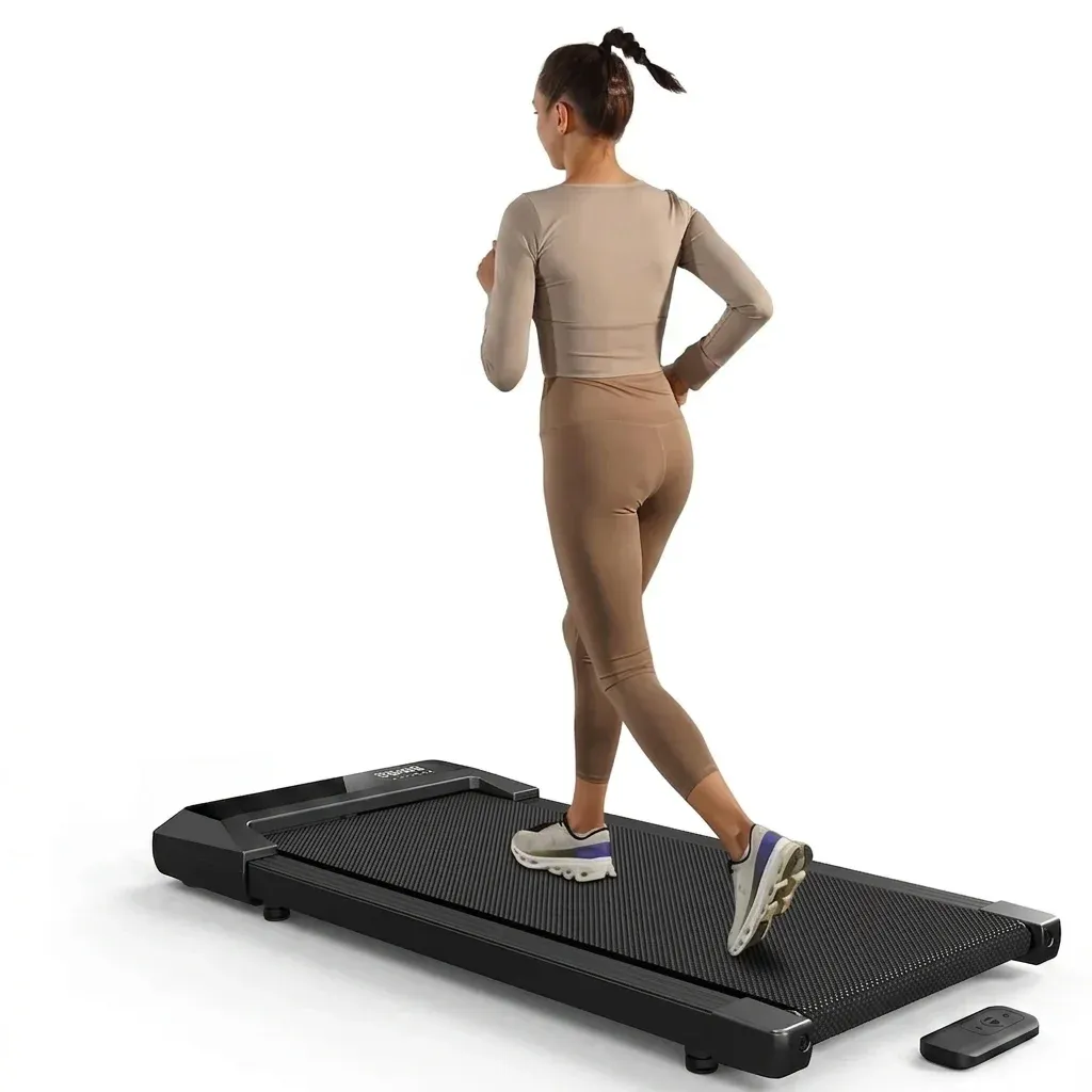 Schwarzes Superun Walkingpad mit LCD-Display