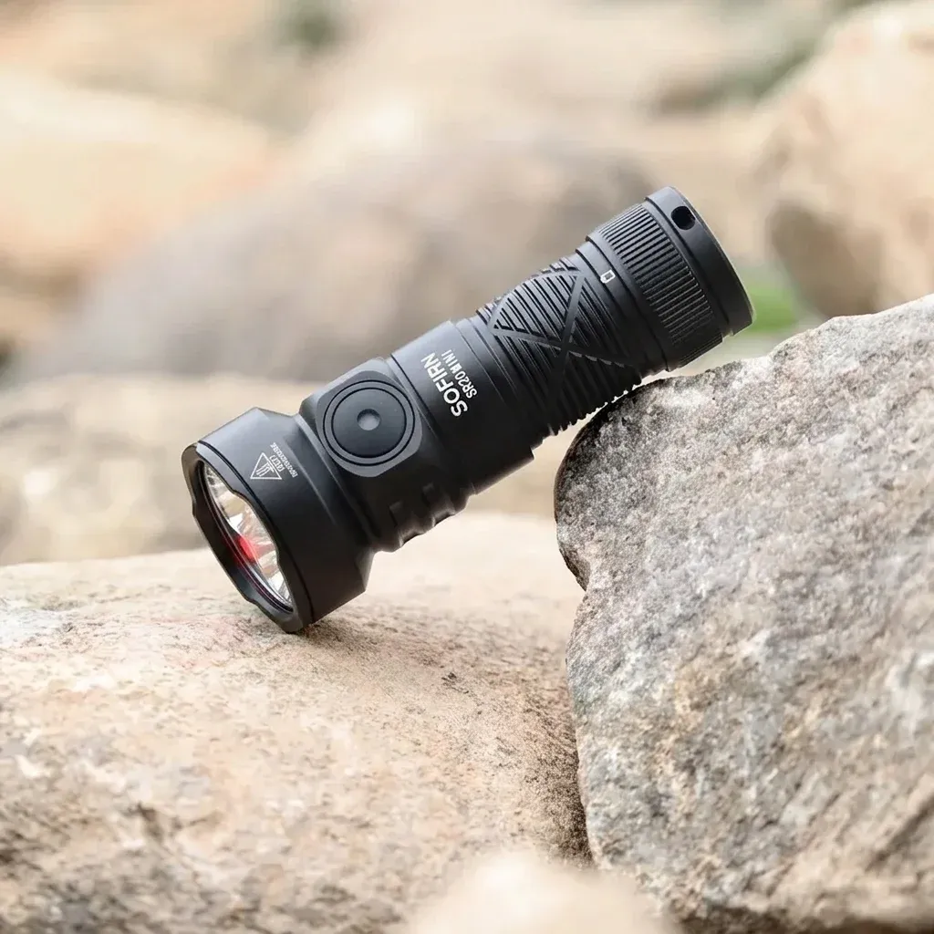 פנס Sofirn SR20 Mini שחור נקי