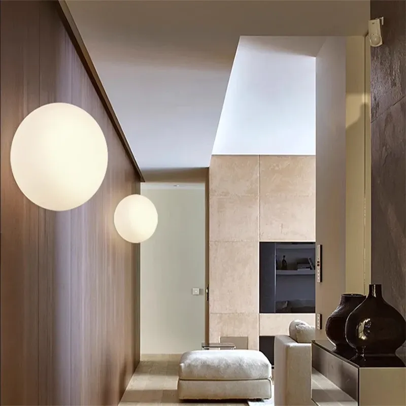 Runde Glas-Deckenleuchte im nordischen Stil