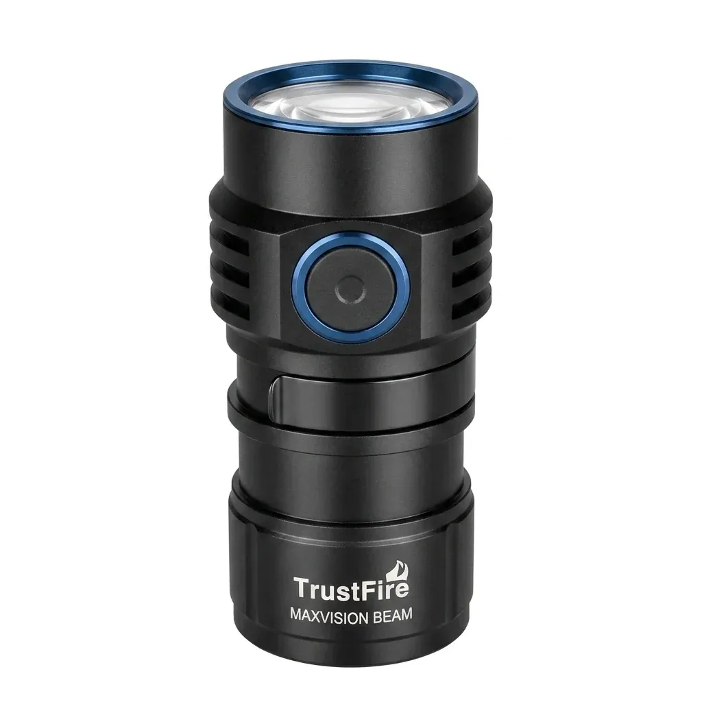 TrustFire MC1 Taschenlampe auf weißem Hintergrund