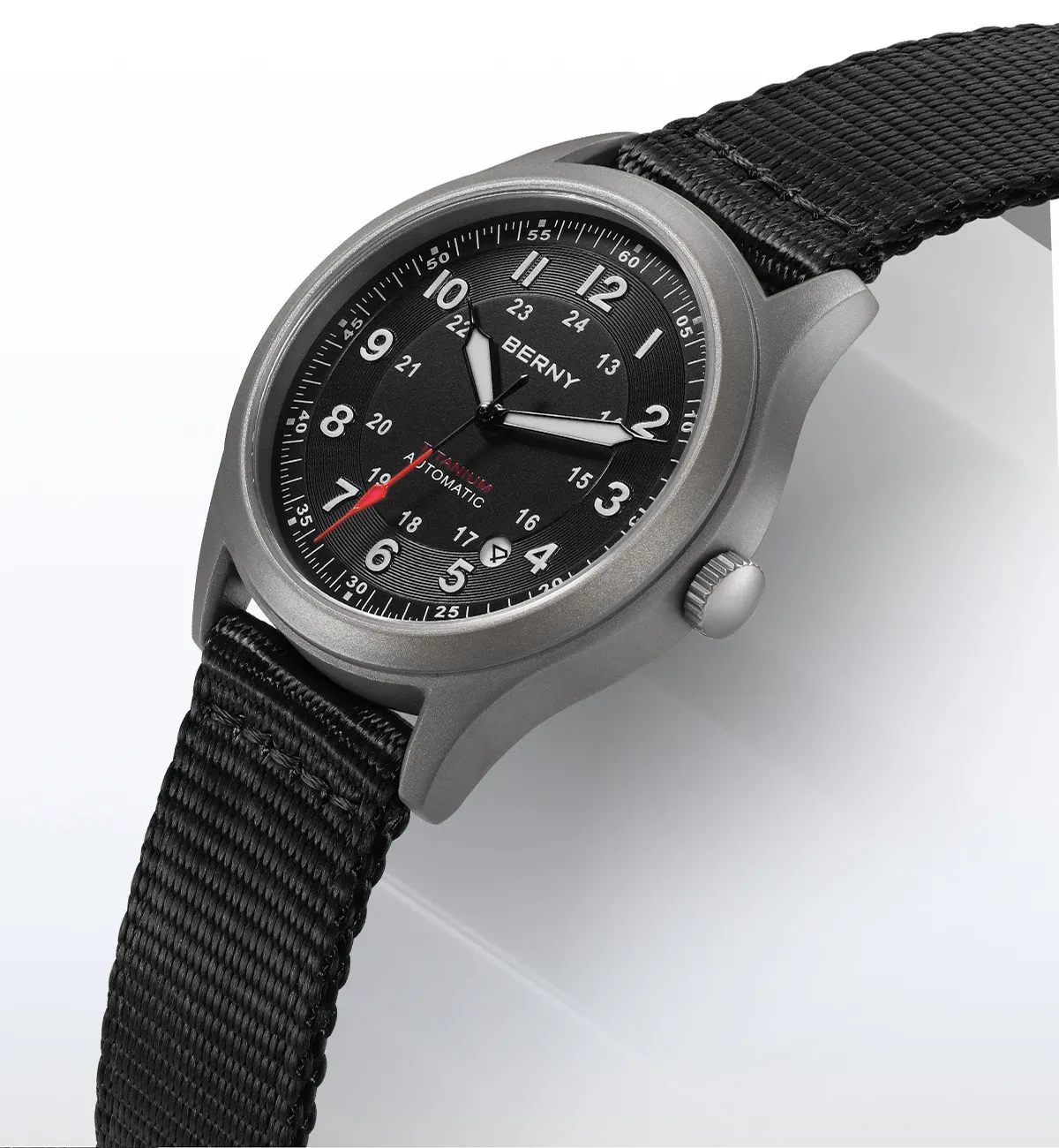 BERNY Titan-Automatikuhr für Outdoor und Wandern