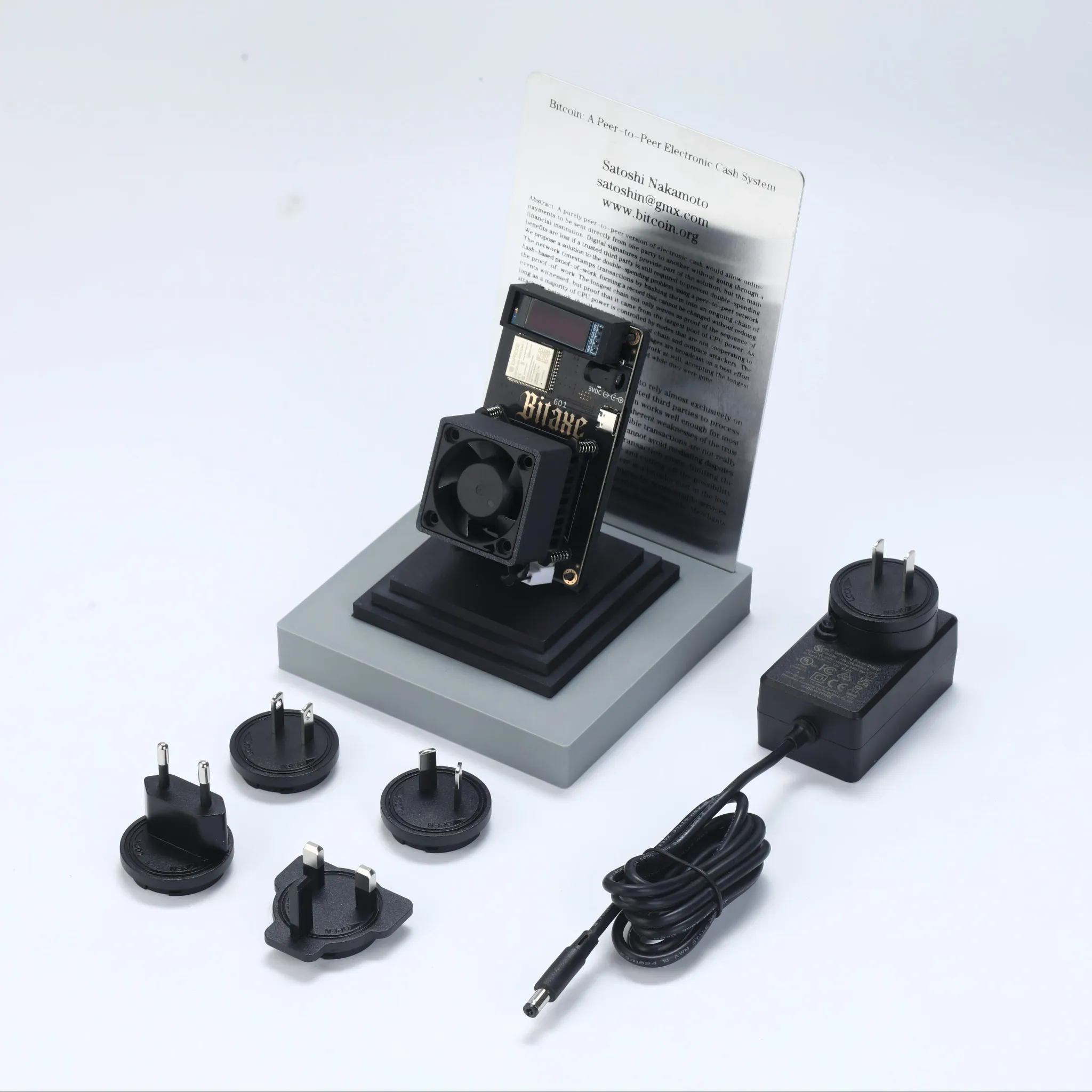 Bitaxe Gamma 601 Open-Source Bitcoin-Miner mit Netzteil